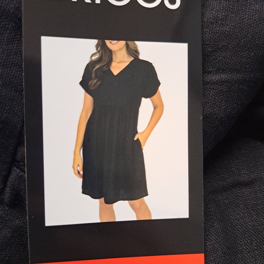 Briggs Womens Dress M Black NWT Linen Blend V-Neck Short Sleeve Pockets 1952-238
